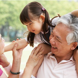 "Hướng dẫn như bạn già hiểu chuyện, không phải bác sĩ nói qua loa"