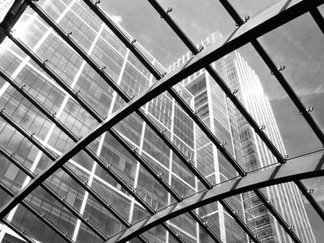 Comment les technologies d'intégration améliorent-elles la gestion des smart building?