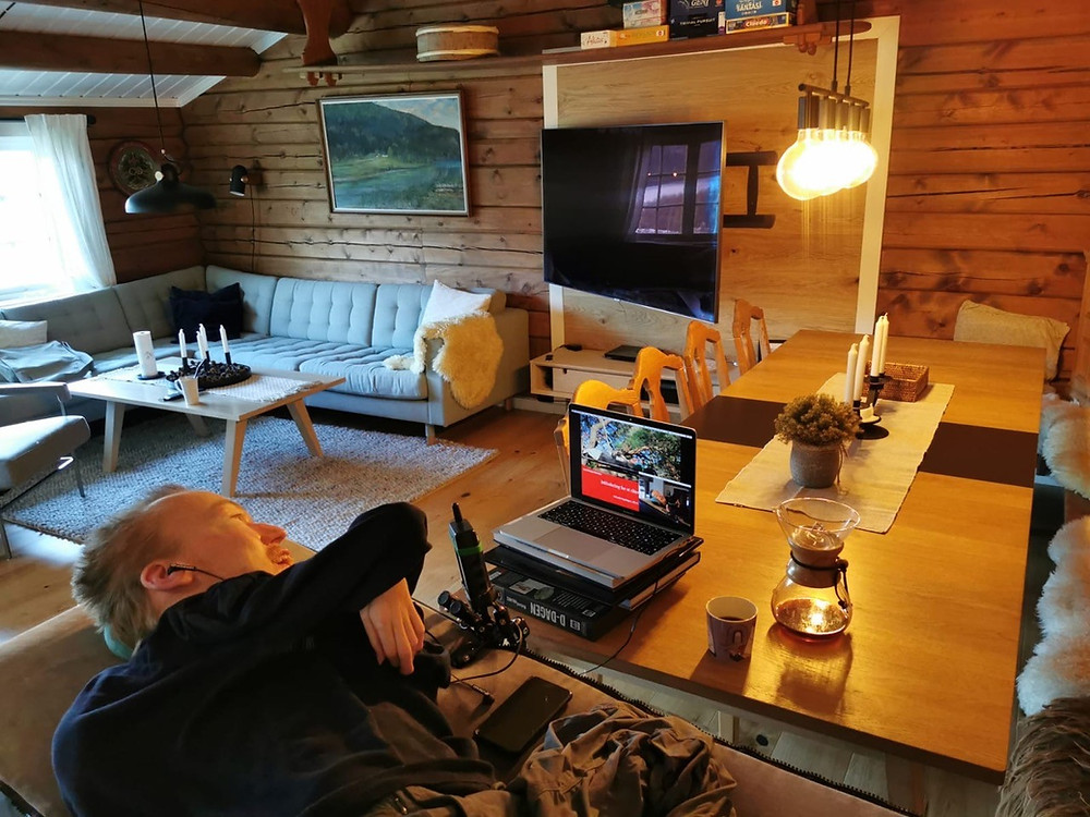 Torsrstein hjemme i teamsmøte