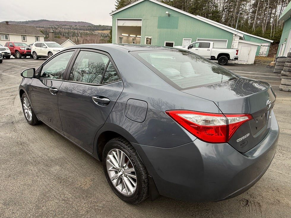 Miniature : 2014 Toyota Corolla LE