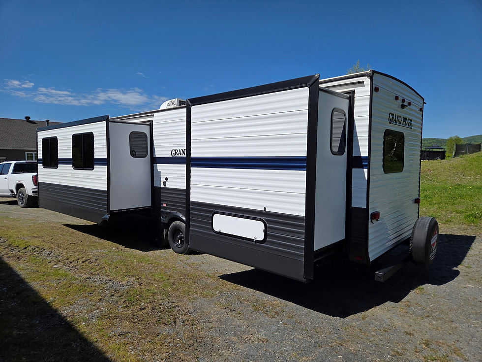 Thumbnail: VR 38 pied GRAND RIVER- 38 Foot RV