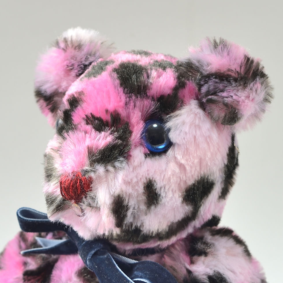 サムネイル： クールでかわいい レパード柄の 本格的なテディベア【ぬいぐるみ】