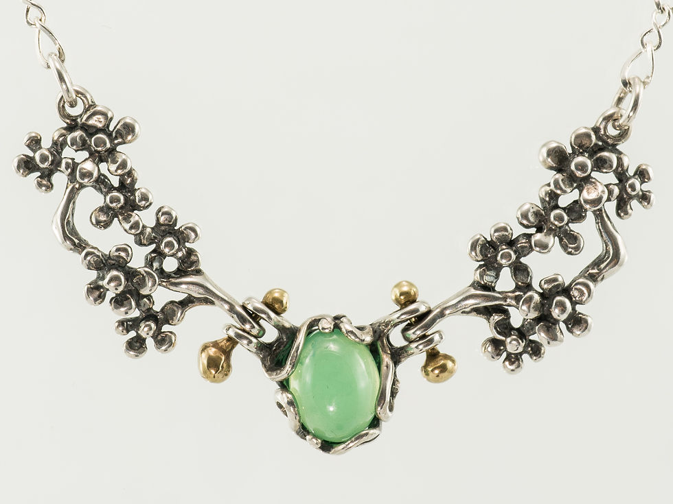 Thumbnail: Flowers Necklace