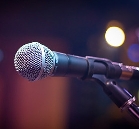 microphone-1261793_960_720.jpg
