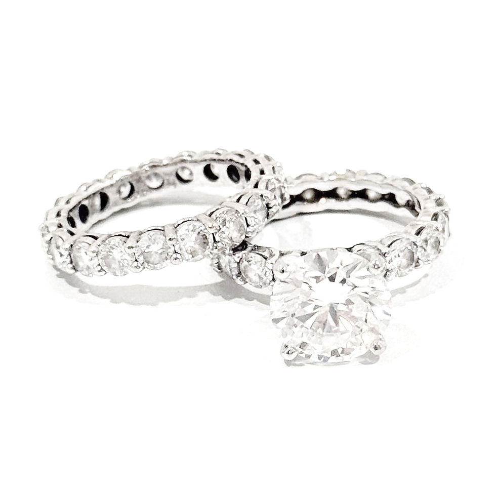 Thumbnail: VS1 10 Carat TW Diamond Wedding Set