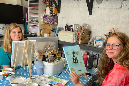 Canvas Painting. Childrens Painting Workshop.