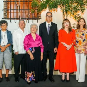 La muestra reunió obras de 18 artistas dominicanos sobre identidad y paisaje
