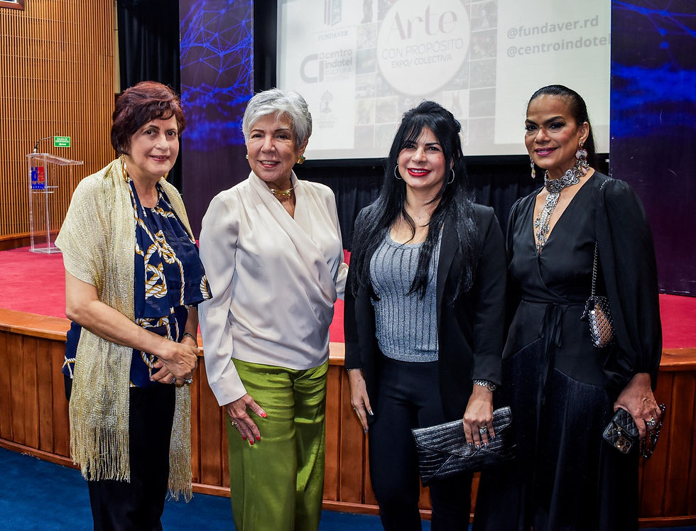 Lizett Mejía, Olga de los Santos, Francy García y Judith Mora.