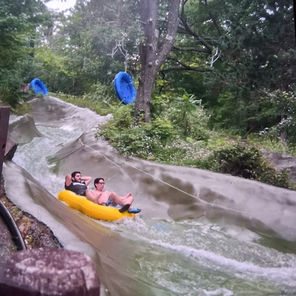 ¡Diversión sin límites en Mountain Creek Waterpark!