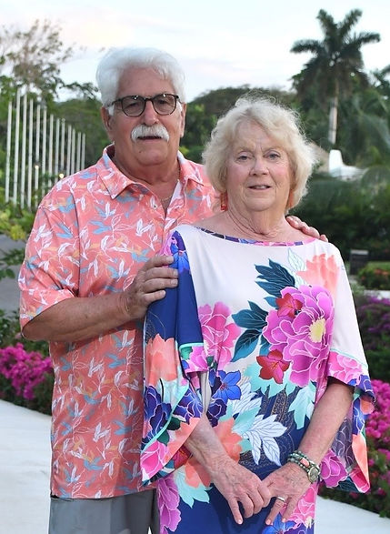 kujawski couple volunteer.jpg
