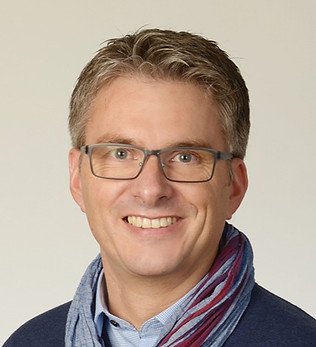 Carsten Hannöver_klein_edited.jpg