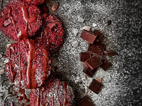Red Velvet Chocolate Chip Cookies (gluten free, vegan)
