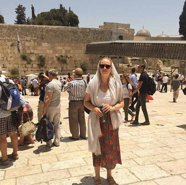 Hannah Kirzinger at the Wailing Wall