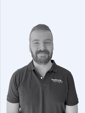 Het Roedel Manager team tijdens teambuildings en activiteiten