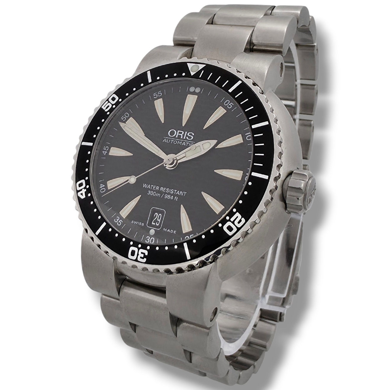 Oris Divers Date 01 733 7533 8454-07 8 24 01PEB