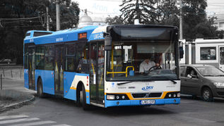Cívisbuszok a Fővárosban