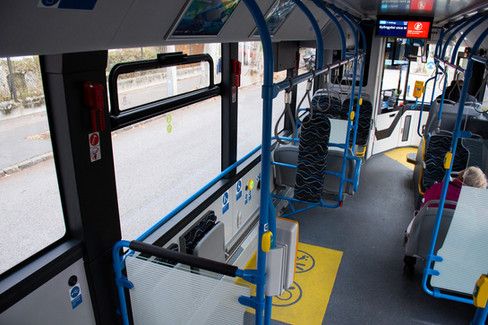 Utasszámláló, vizuális indításjelző, leszállási szándék visszajelző