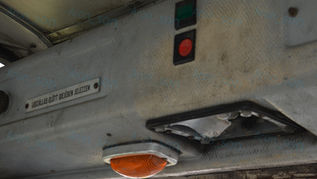 Táblák, matricák, tájékoztatók buszokon | 3. rész