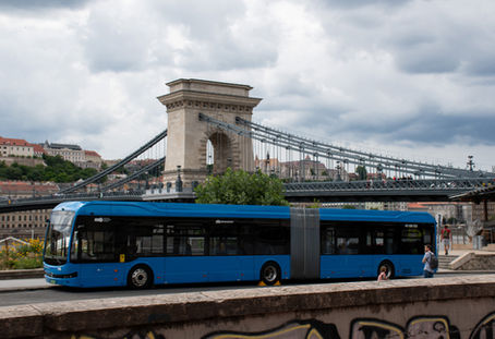 Csuklós e-buszok Budapesten | BYD B19