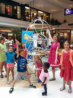 Atelier de cirque interactif au Québec avec animation participative