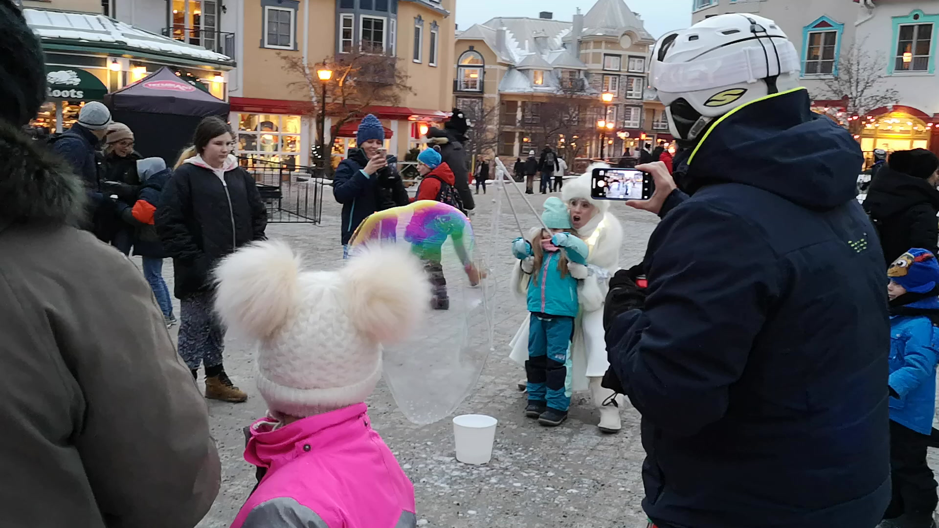 Animation de bulles géantes à Montréal