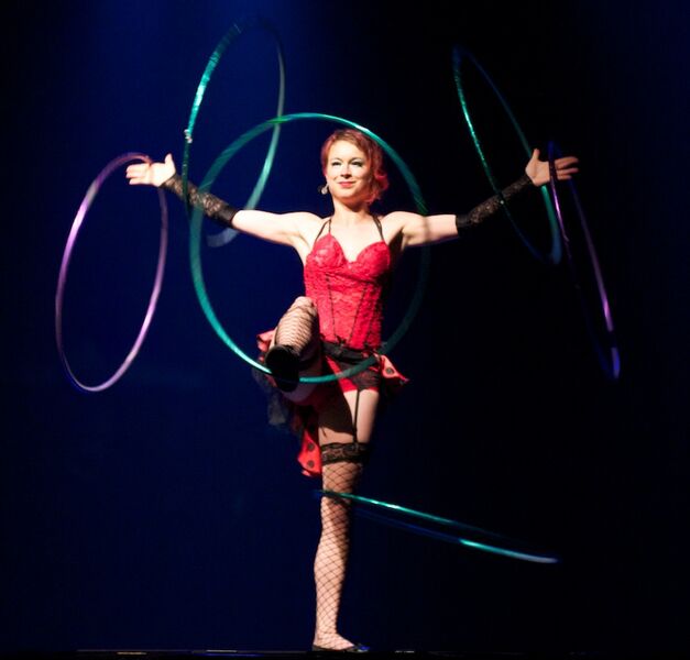 Artistes de cirque à Montréal | Spectacles et animations pour événements corporatifs 🎪✨