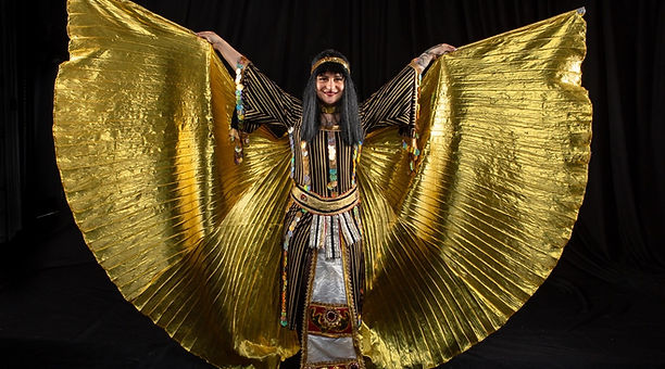 spectacle Égypte antique corporatif à Montréal avec artistes en costumes de pharaons