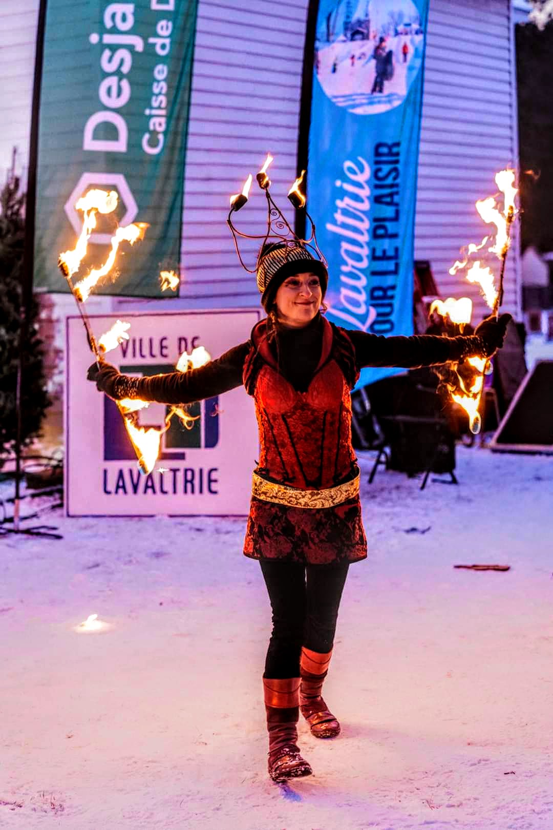 Spectacle et animation de Noël / Feu Lumineux / Pyrotechnie