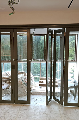 Alum. CP heavy-duty bi-folding doors