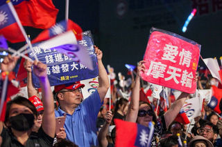 向韓粉解釋:你只是祖國統一大業的免洗筷