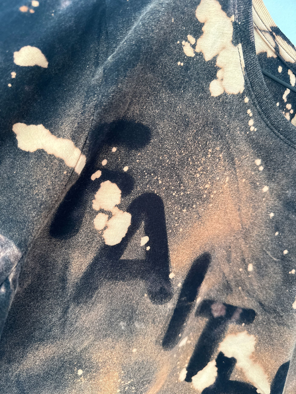Thumbnail: Misfit T-Shirt Large