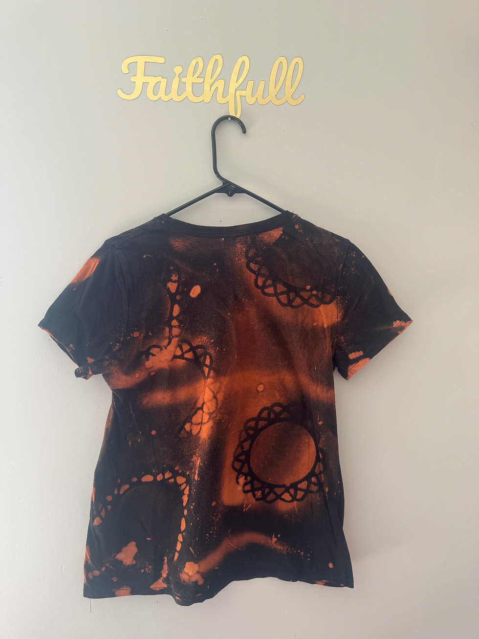 Thumbnail: Misfit T-Shirt Medium