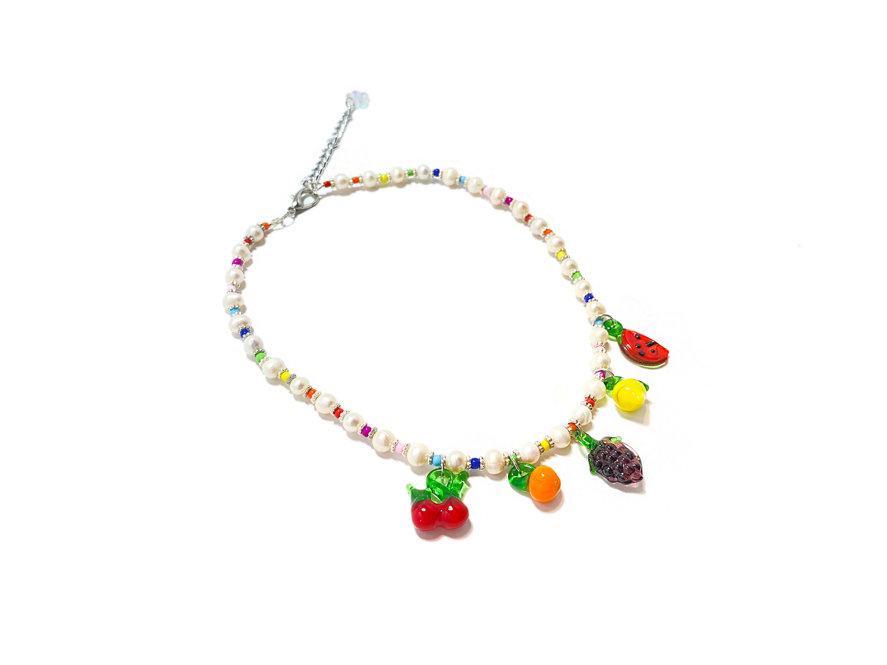 Fruity pearl necklace