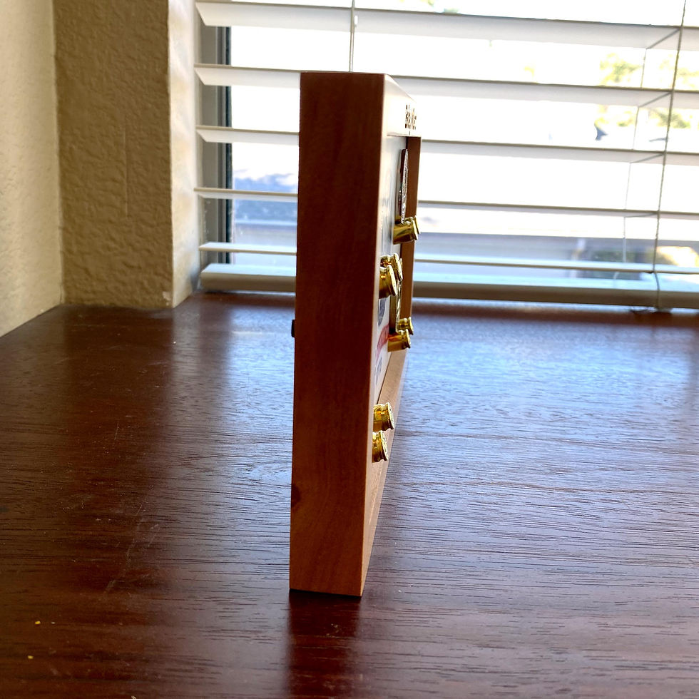 Thumbnail: Army - 4 Coin Display (Engrave-able)