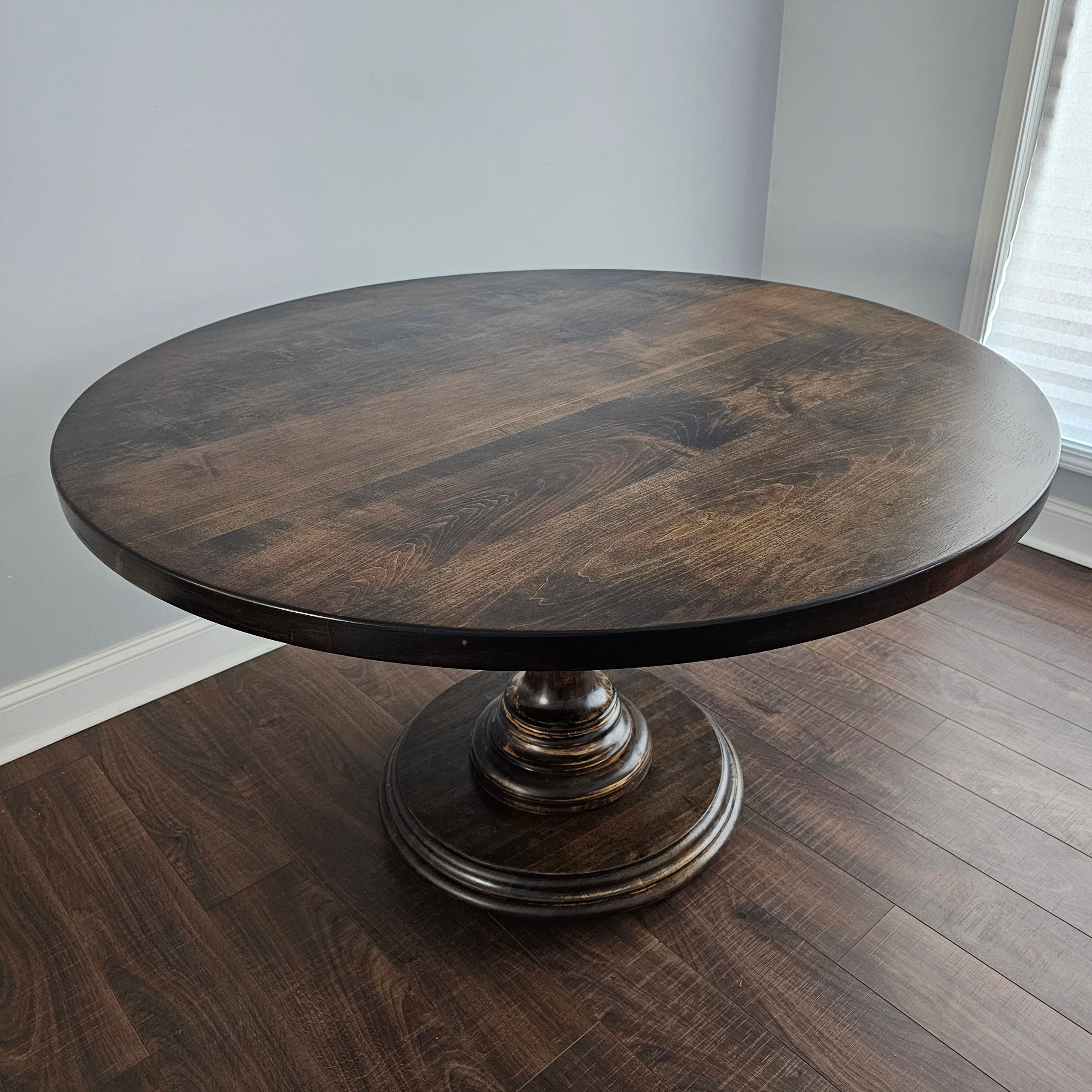 Circular Dining Table