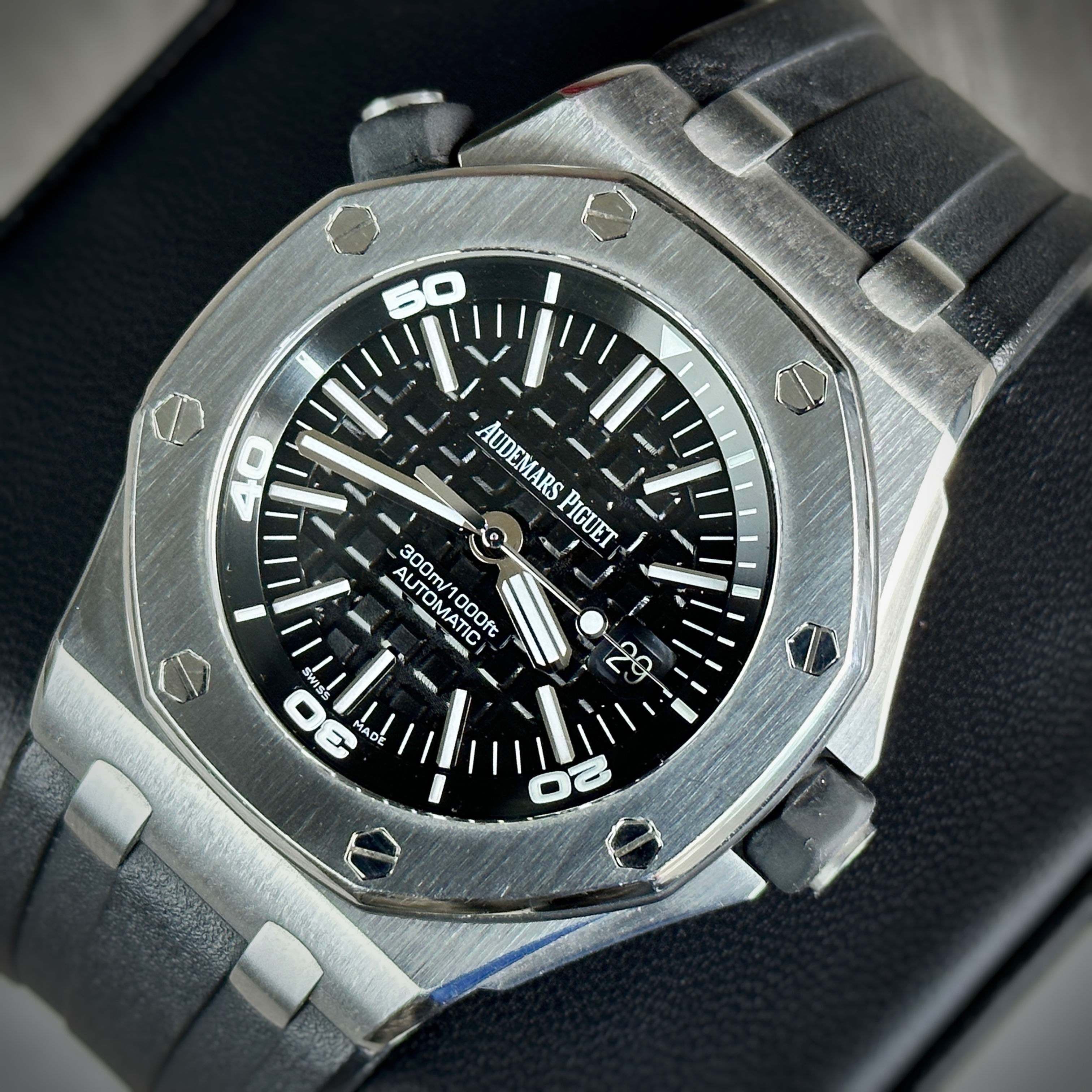 Audemars Piguet Royal Oak Offshore 42mm 15703ST Black Dial Box & Papers