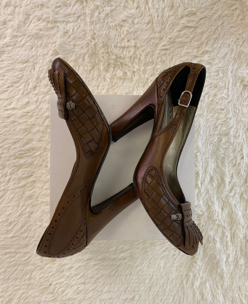 Thumbnail: Bottega Veneta Fringed Round-Toe Pumps
