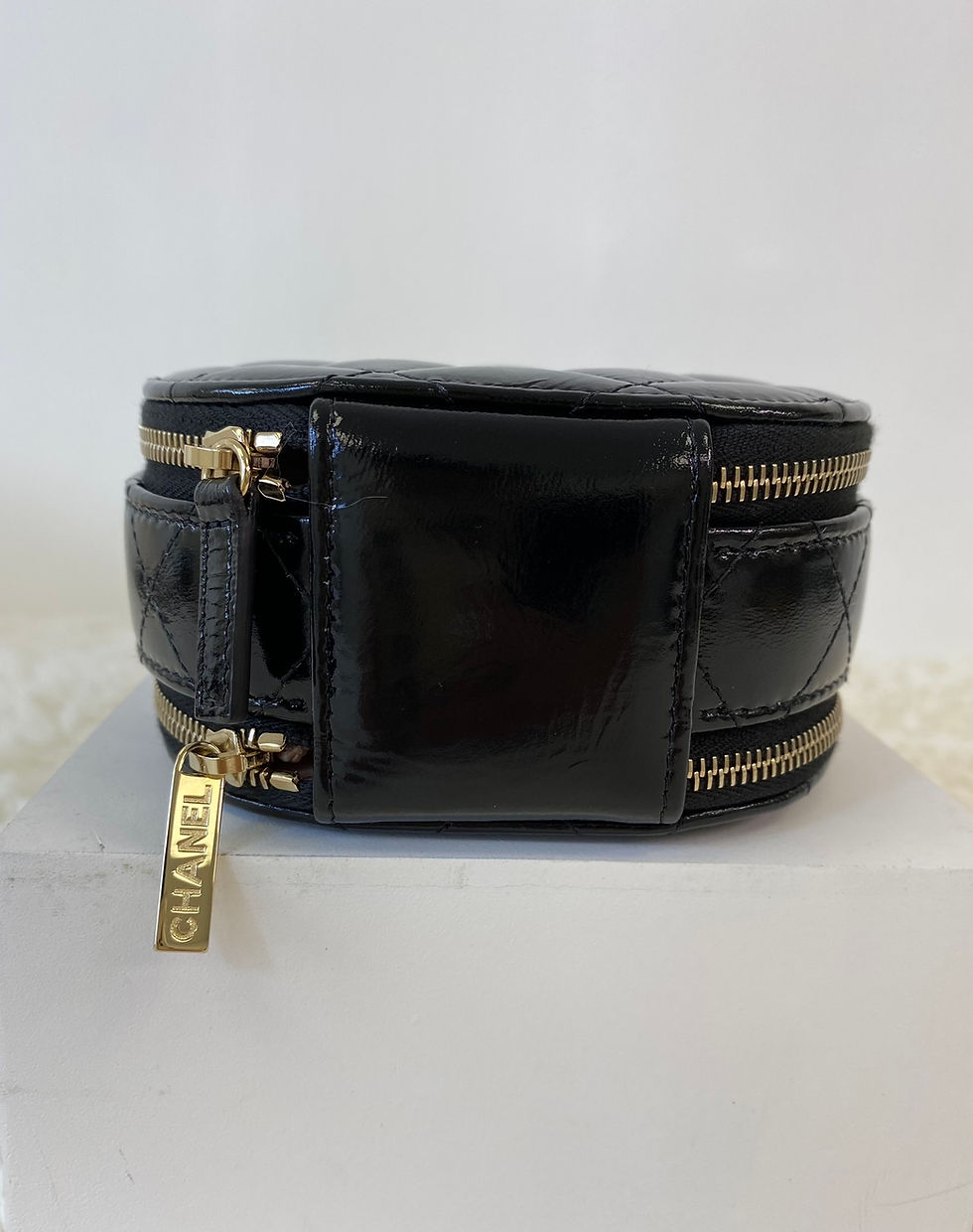 Thumbnail: Chanel Round Quilted Mini Vanity Bag