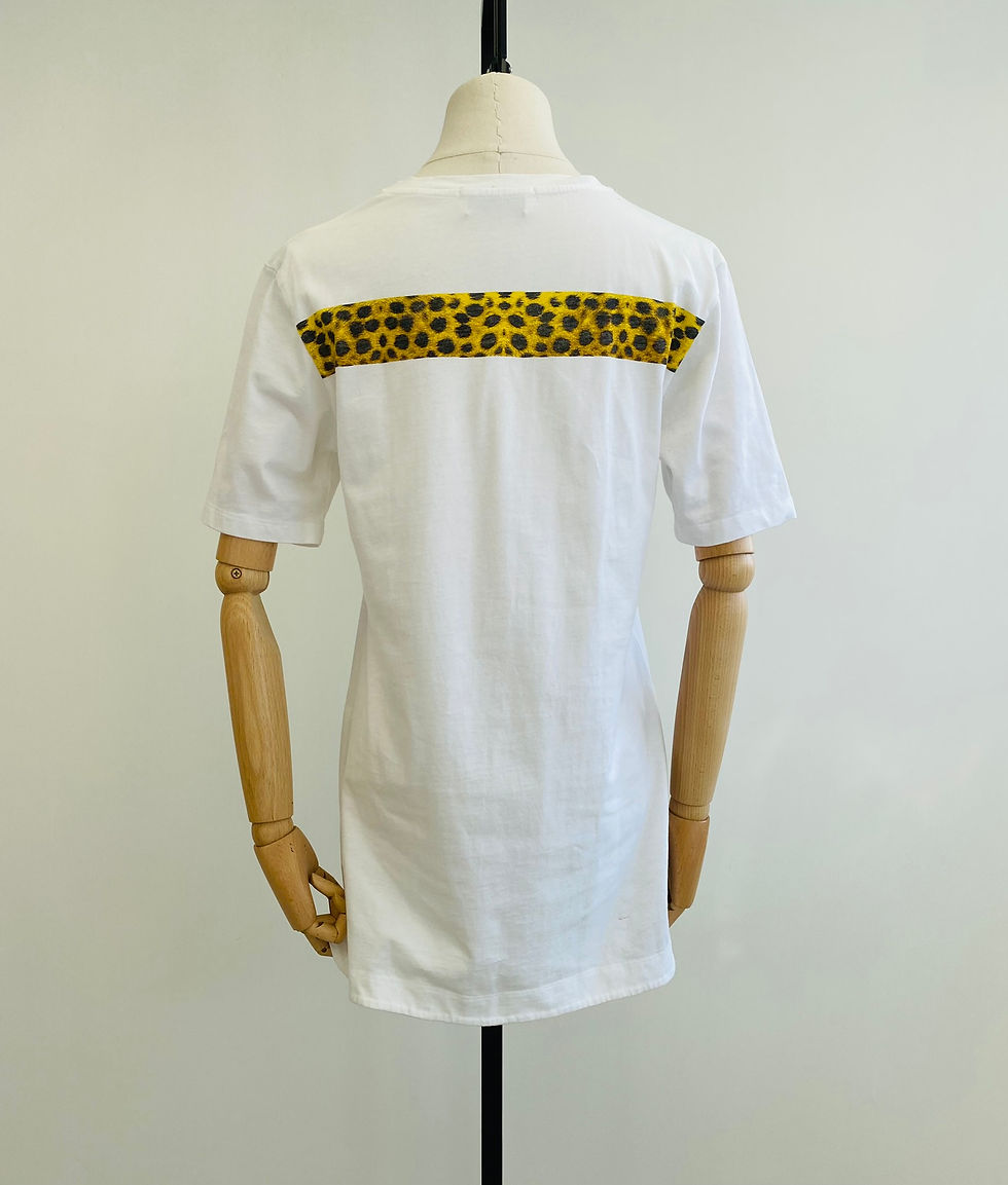 Thumbnail: Etre Cecile Circled Leopard Print Tunic Tee