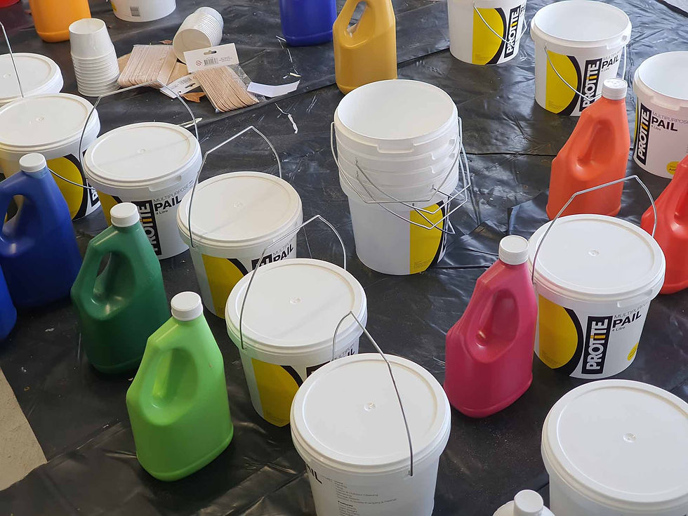 Studio-Paint Containers-2000px-3Quality.