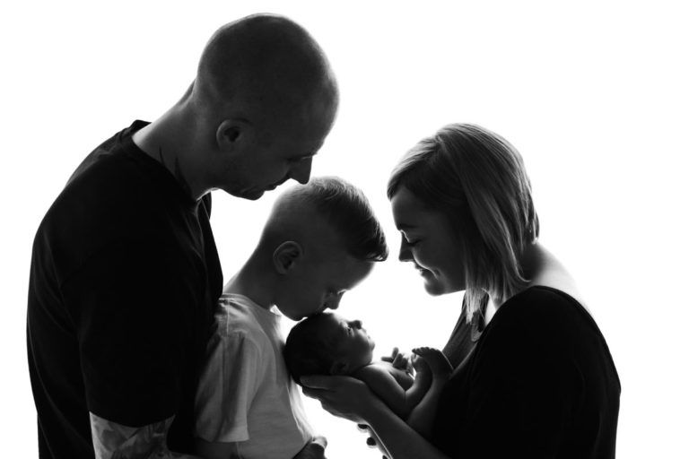When Is the Best Time to Book a Newborn Photoshoot?