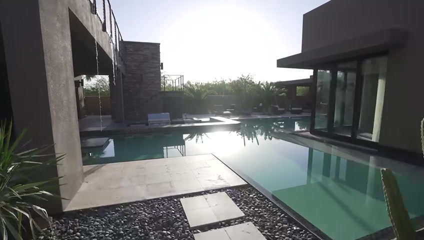 Tomiyasu Villa portfolio photo 3