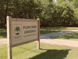 Pum Creek Greenway Entrance