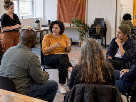 Facilitator leading an inclusive workshop discussion