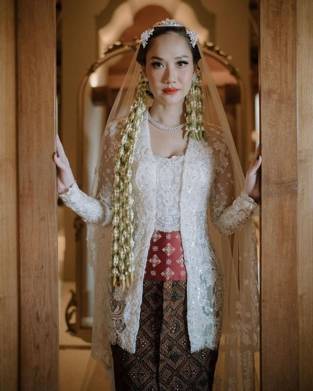 pengantin adat jawa_kutu baru modern