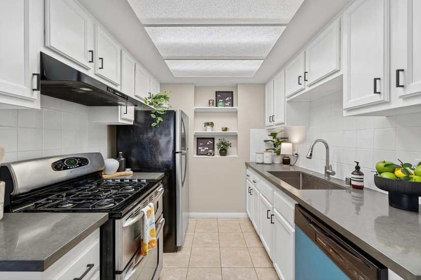 Cozy at the Heights - Staging project