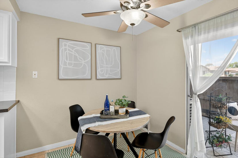 Cozy at the Heights - Staging project