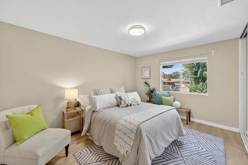 Cozy at the Heights - Staging project