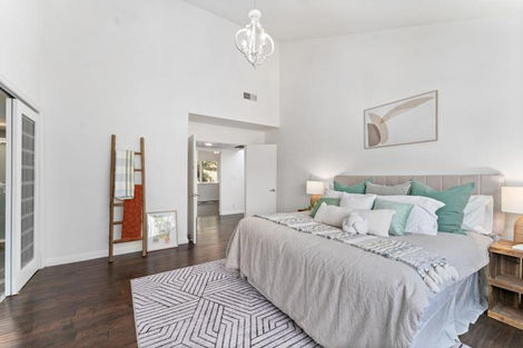 The Hill Townhouse - Staging project