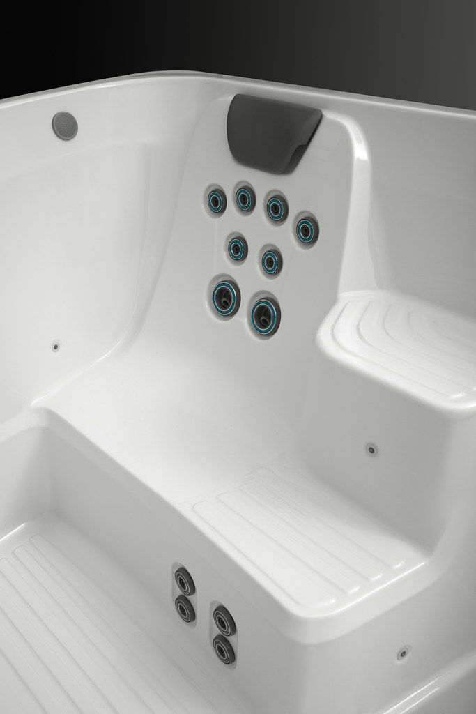 Thumbnail: Endless Pools R200 Swim Spa Interior